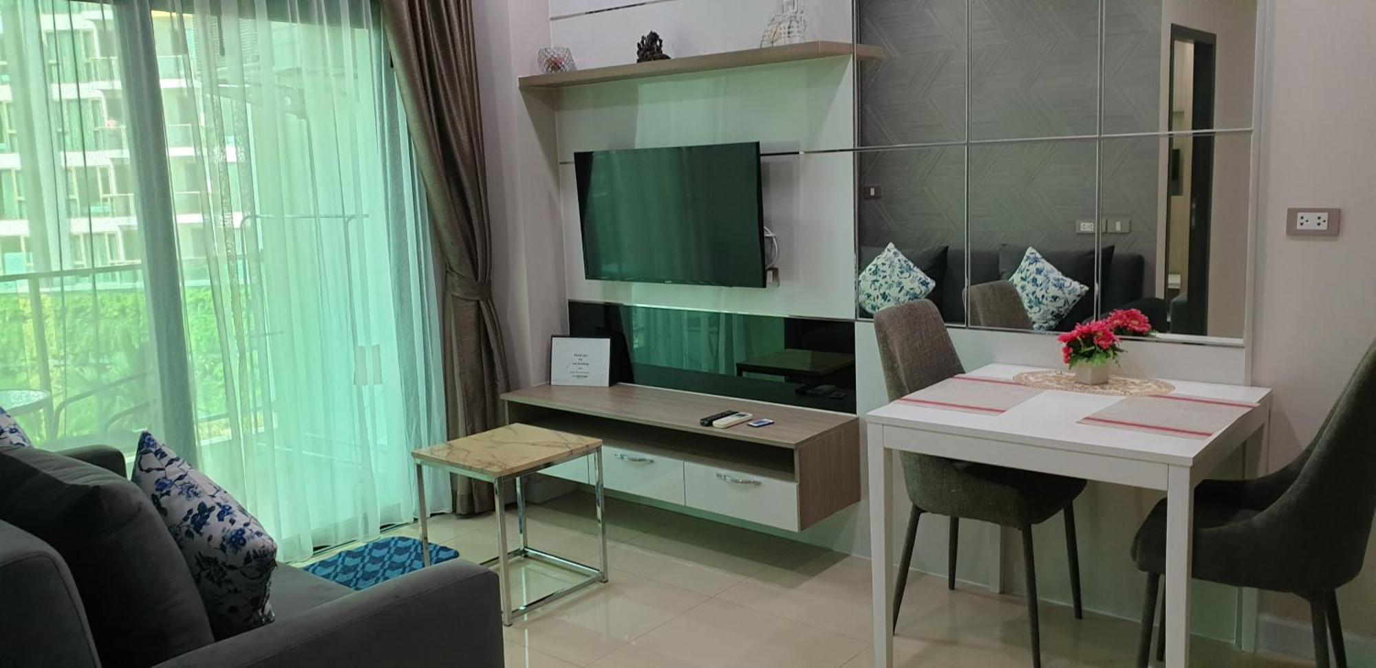 Dusit Grand Condo View Bãi biển Jomtien Ngoại thất bức ảnh