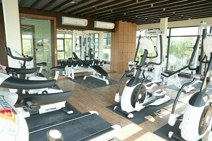 Dusit Grand Condo View Bãi biển Jomtien Ngoại thất bức ảnh